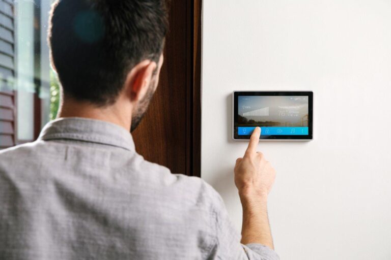 Connected Homes How Smart Technology is Transforming Modern Living